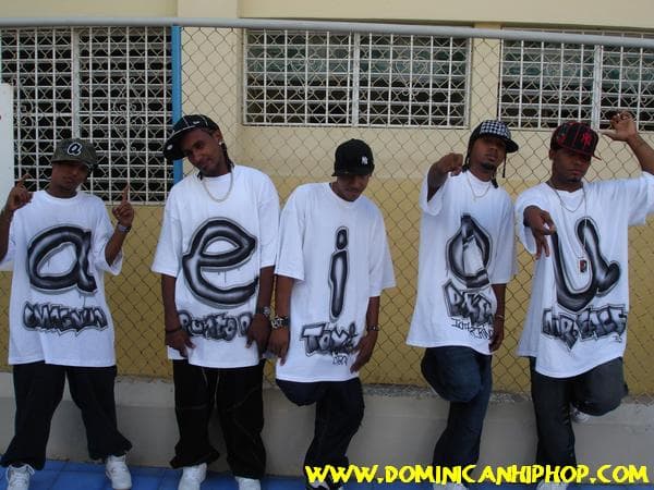 complot records